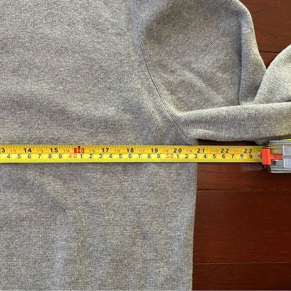 EXPRESS Gray Full Zip Men’s Sweater Adult Large knit 100% cotton soft like new - Picture 5 of 7